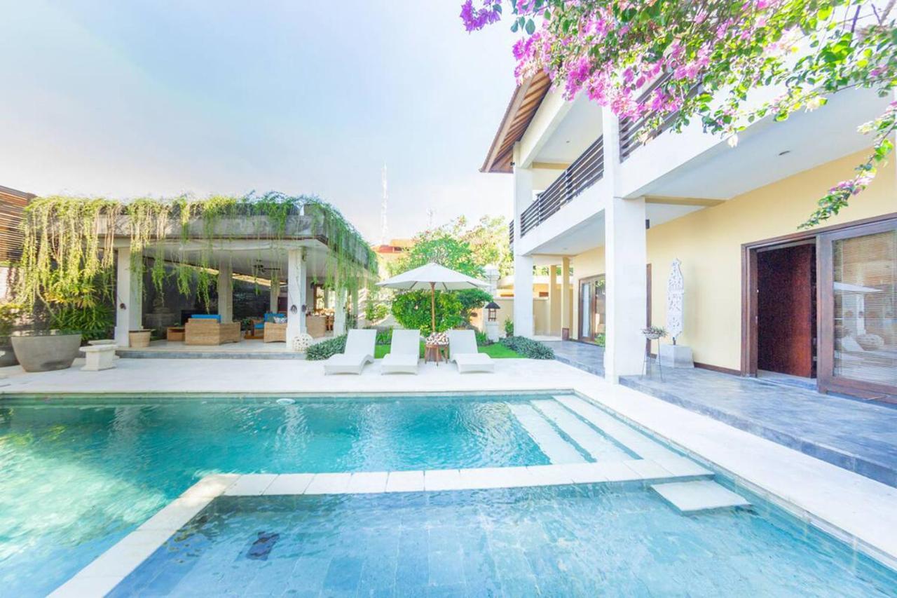 Villa Simone Bali 乌干沙 外观 照片